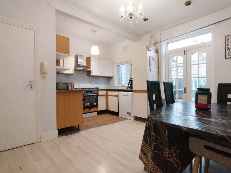 Photo 6- click for photo gallery